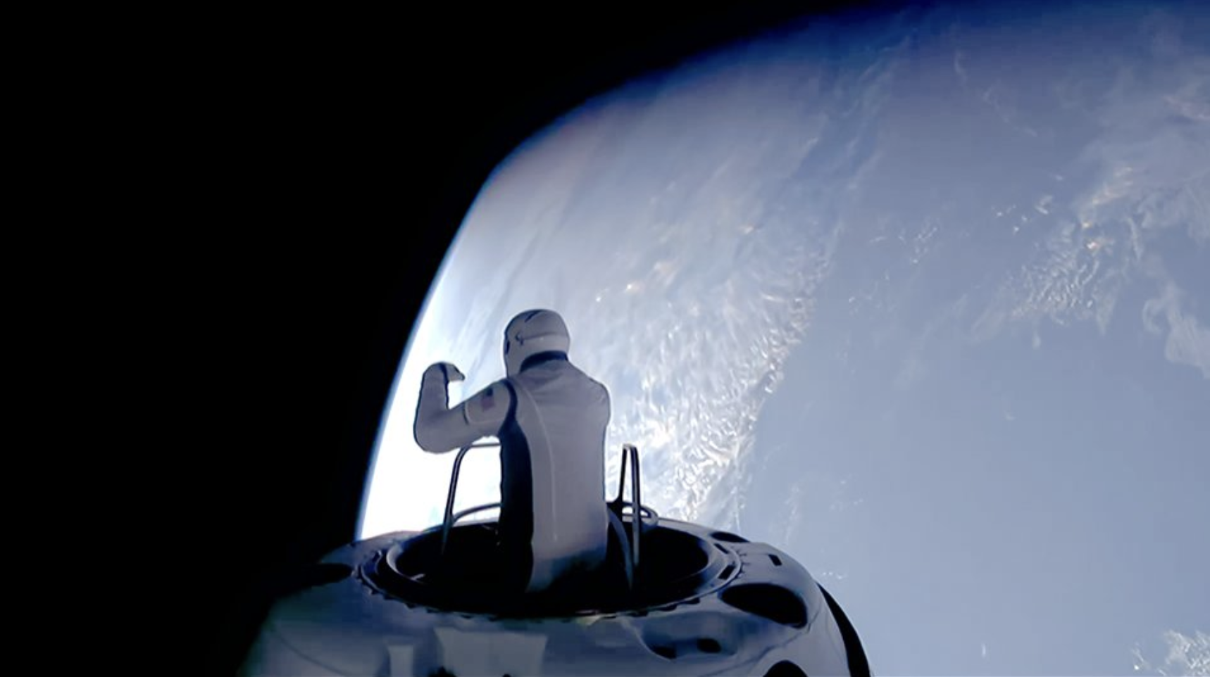 Polaris Dawn Space Walk